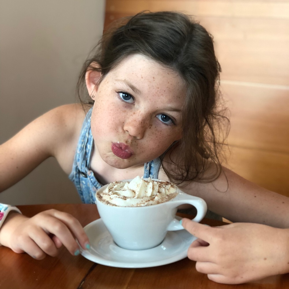 Meet your Posher, Rebecca